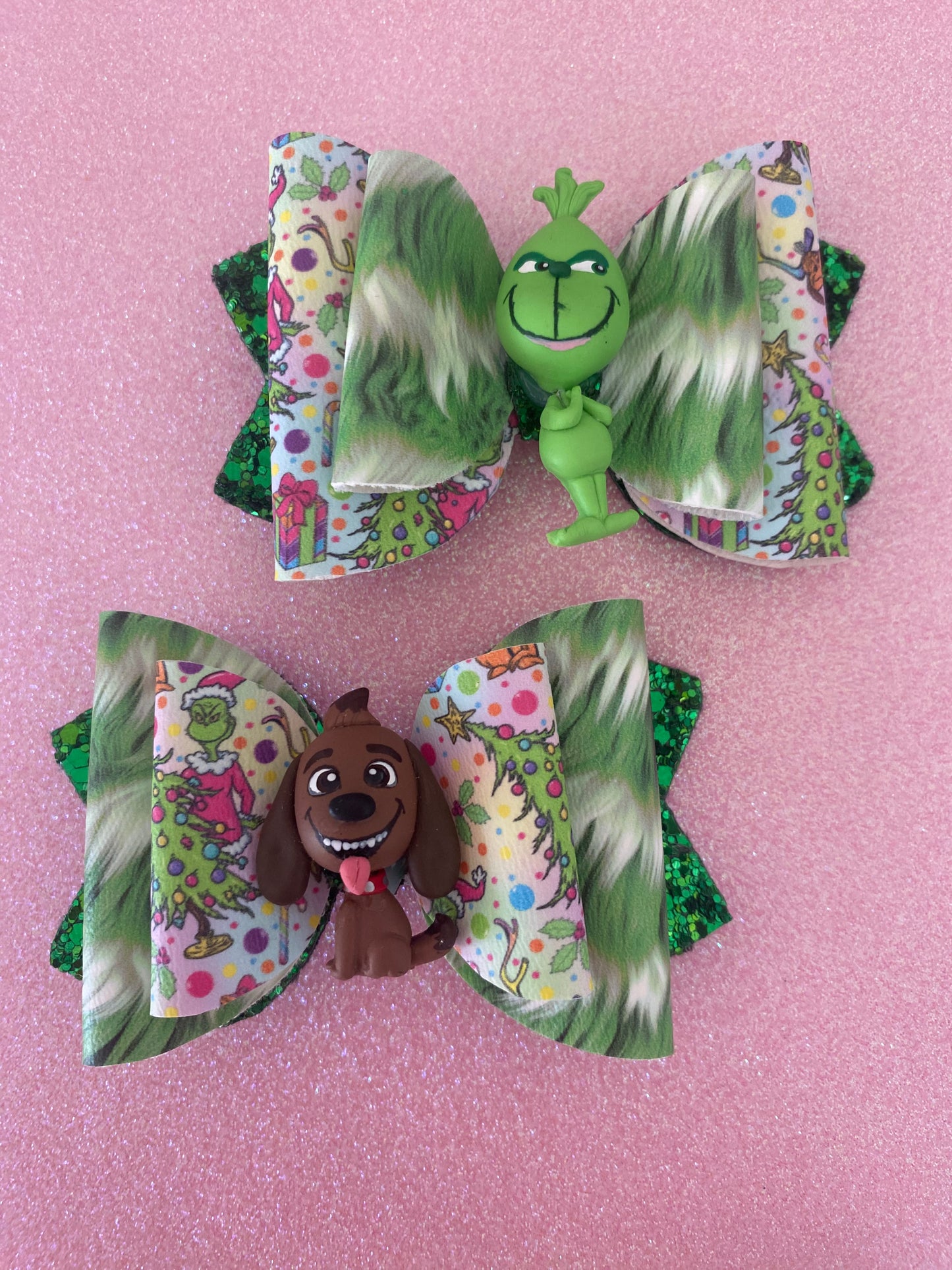 Various Grinch Bows