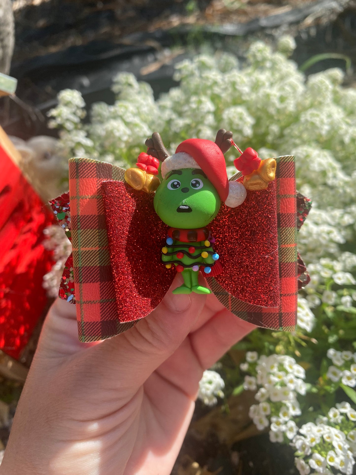 Various Grinch Bows